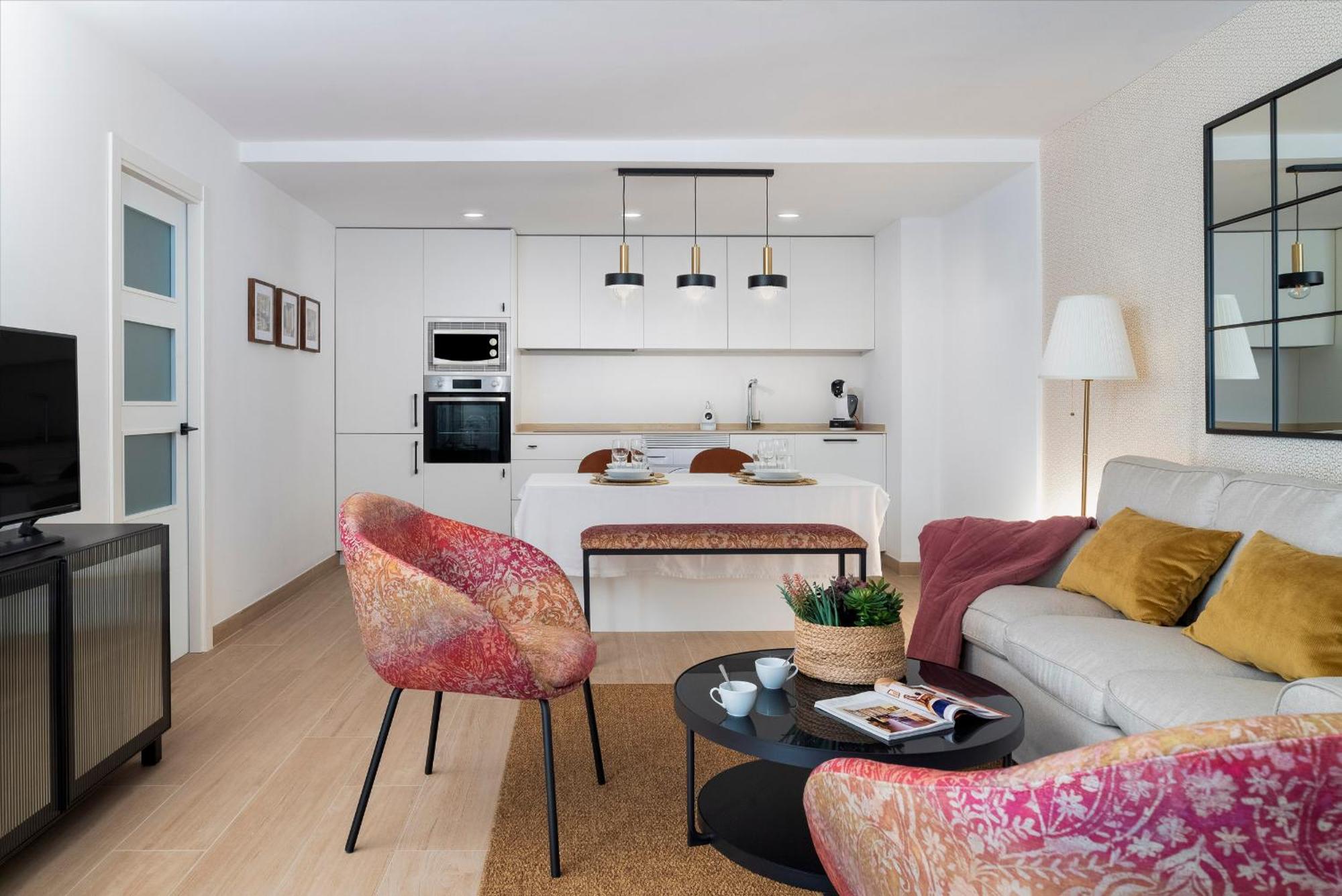 Alohamundi Plaza Nueva Apartment Севиля Екстериор снимка